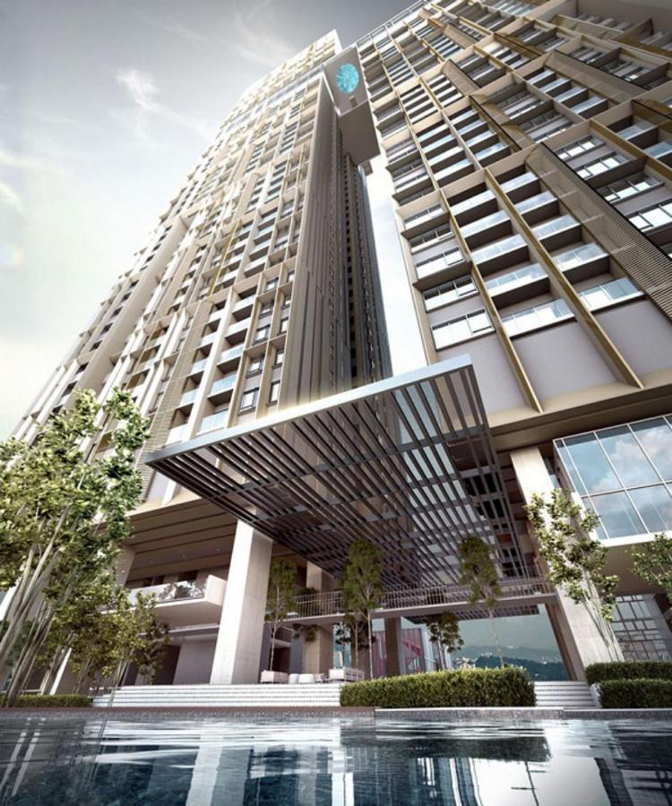 Bunga Suite At Lucentia Bbcc Kuala Lumpur Exterior foto