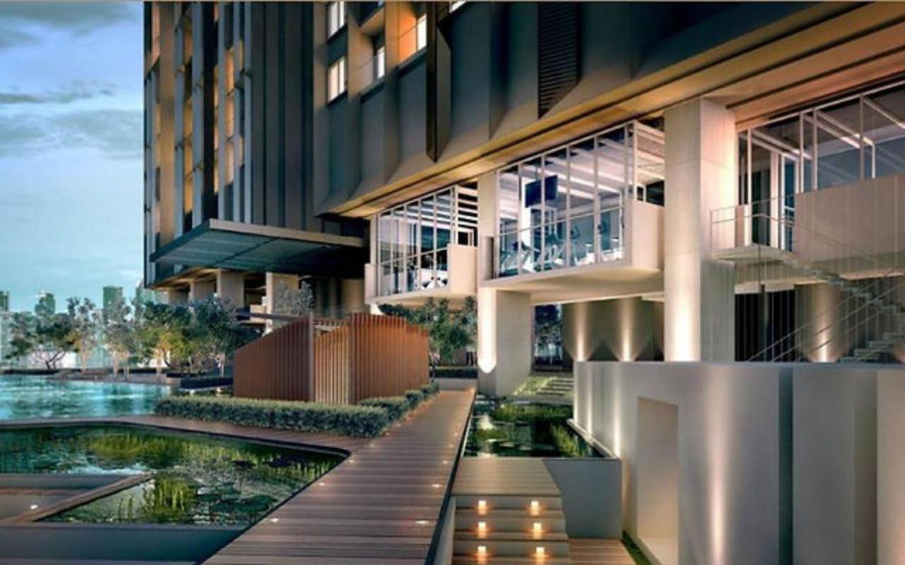 Bunga Suite At Lucentia Bbcc Kuala Lumpur Exterior foto