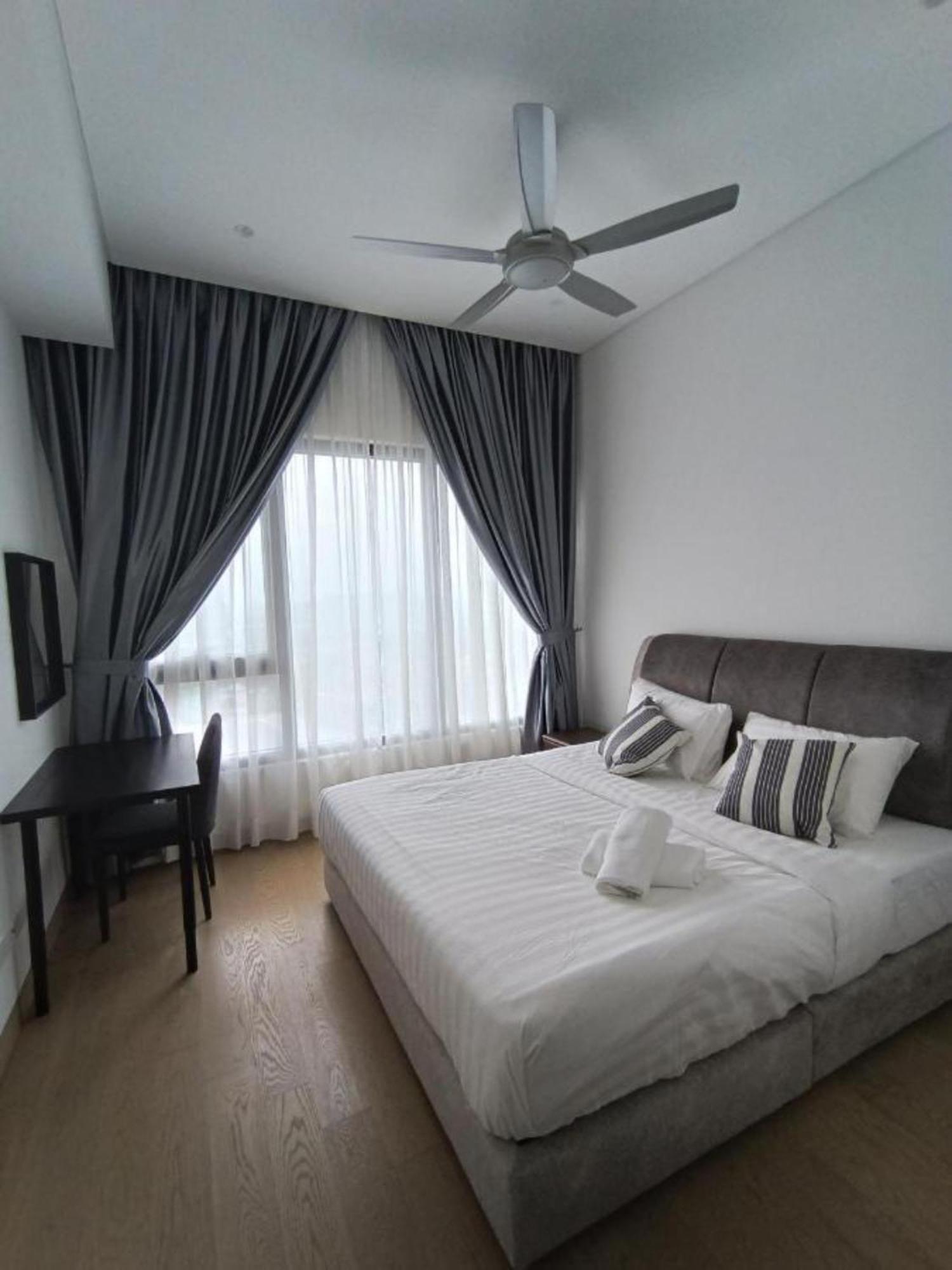 Bunga Suite At Lucentia Bbcc Kuala Lumpur Exterior foto